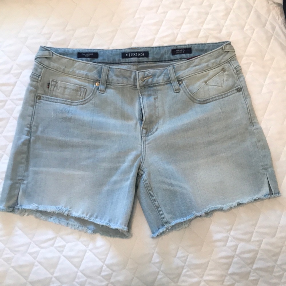 Vigoss jean shorts size 30